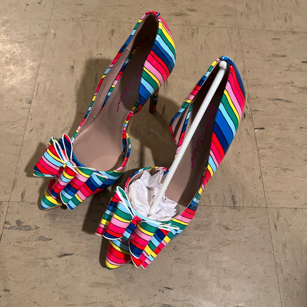 Betsy Johnson Prince D’orsay Pumps - Multicolor - Striped